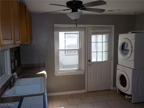 Other - 625 Delaware Ave, Elyria, OH 44035 photo 2 of 5