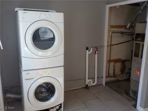Other - 625 Delaware Ave, Elyria, OH 44035 photo 3 of 5