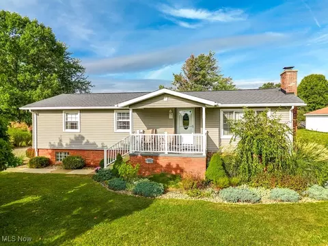 461 New Milford Rd, Atwater, OH 44201