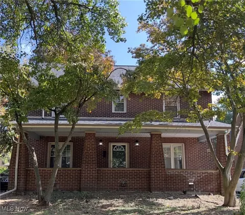 1863 Selma Ave, Youngstown, OH 44504
