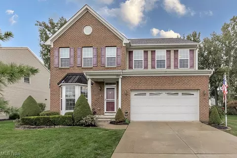 1884 Thornwood Ln, Painesville, OH 44077