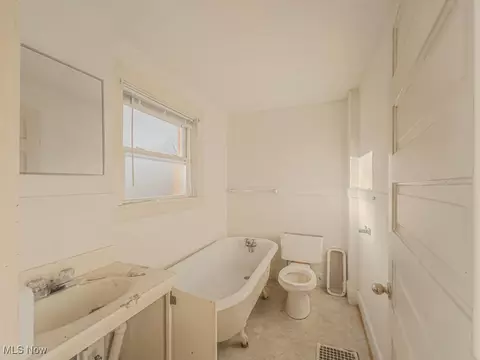 3948-3952 4th St, Struthers, OH 44471 photo 17