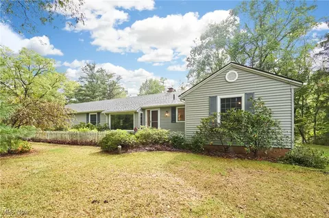 3136 Echo Hills Rd, Akron, OH 44333