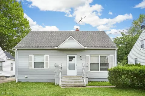 644 Elbur Ave, Akron, OH 44306