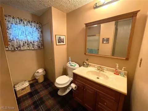 1402 Mcdowell St NE, Canton, OH 44721 photo 18