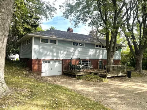 1402 Mcdowell St NE, Canton, OH 44721 photo 31