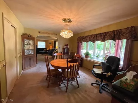 1402 Mcdowell St NE, Canton, OH 44721 photo 9