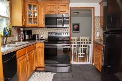 795 Glen Park Rd, Boardman, OH 44512 photo 17