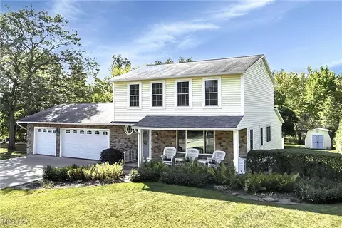 3205 Helen Dr, North Royalton, OH 44133