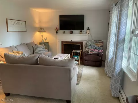 Living - 2655 Burlingham Dr, Ashtabula, OH 44004 photo 1 of 2