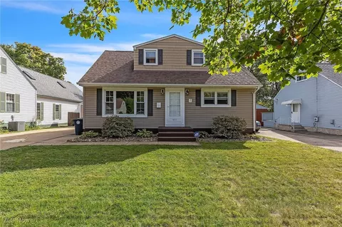 481 Alaho St, Akron, OH 44305