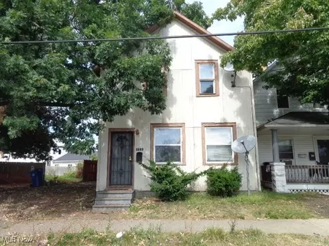 3624 Storer Ave, Cleveland, OH 44109