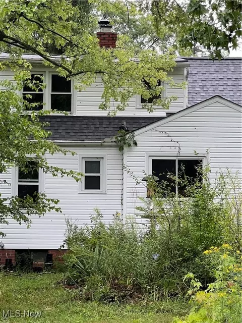 Other - 2820 Stark Dr, Willoughby Hills, OH 44094 photo 5 of 14