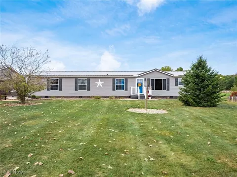 8799 Obannon Rd, Nashport, OH 43830