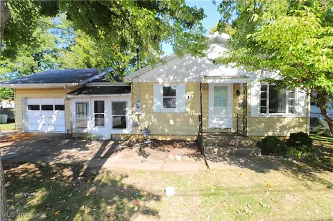 6 Ontario St, Norwalk, OH 44857