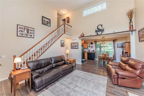 36369 Stevens Blvd, Willoughby, OH 44094 photo 11