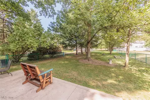 36369 Stevens Blvd, Willoughby, OH 44094 photo 4