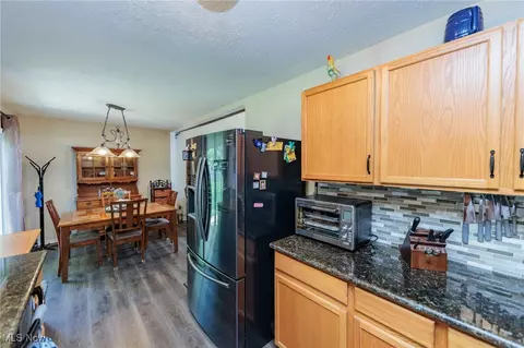 36369 Stevens Blvd, Willoughby, OH 44094 photo 24