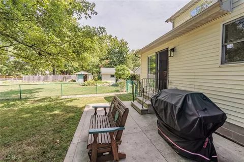 36369 Stevens Blvd, Willoughby, OH 44094 photo 6