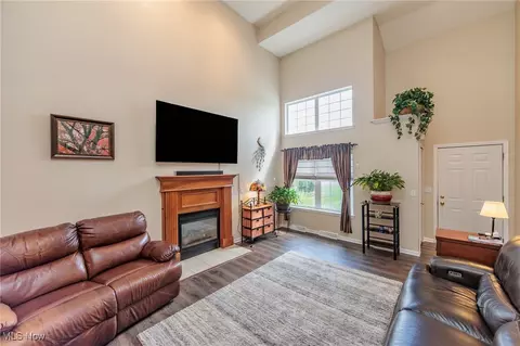 36369 Stevens Blvd, Willoughby, OH 44094 photo 14