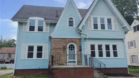 522 Moreley Ave, Akron, OH 44320