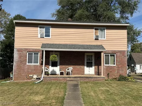 310 Norton St, Canal Fulton, OH 44614