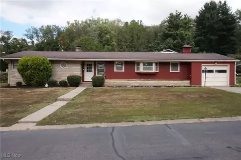 120 Miller Dr, Millersburg, OH 44654