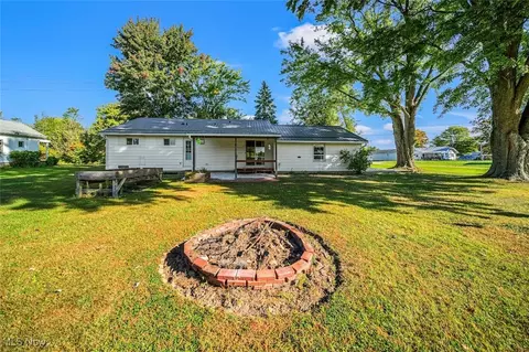 Exterior - 922 Garrison Rd, Ashtabula, OH 44004 photo 9 of 9