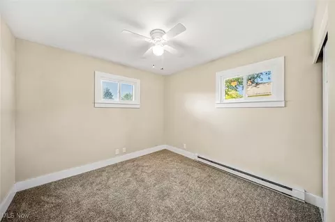 Bedroom - 922 Garrison Rd, Ashtabula, OH 44004 photo 5 of 6