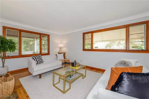 6225 Richmond Rd, Solon, OH 44139 photo 5