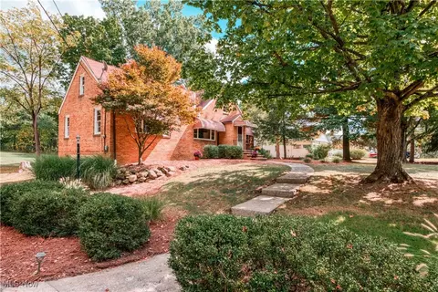 6225 Richmond Rd, Solon, OH 44139 photo 4