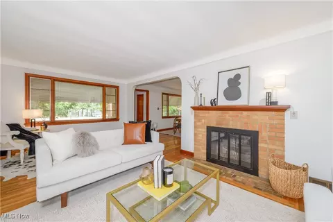 6225 Richmond Rd, Solon, OH 44139 photo 7