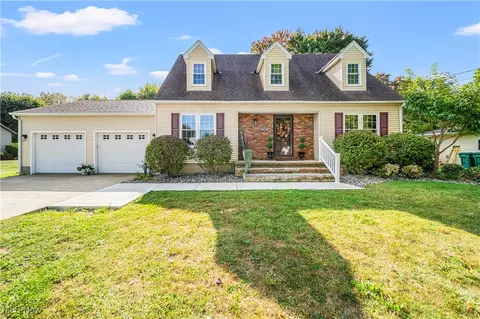 2946 Shirley St, Ashtabula, OH 44004