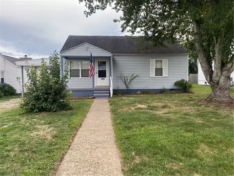 1404 42nd St, Parkersburg, WV 26104