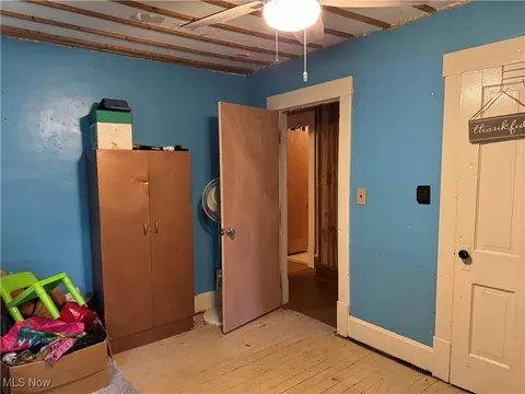Bedroom - 15 E 8th St, Ashland, OH 44805 photo 3 of 5