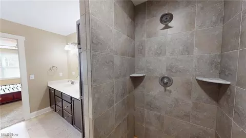 Entry Way - 3729 Kalie Ave, Rootstown, OH 44272 photo 4 of 4