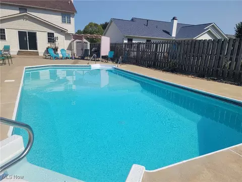 Exterior - 212 Taylor Blvd, Lagrange, OH 44050 photo 3 of 6
