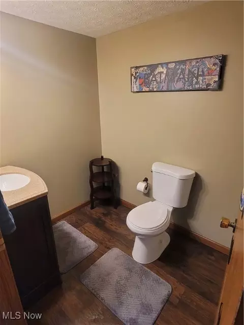 Bath - 212 Taylor Blvd, Lagrange, OH 44050 photo 5 of 5