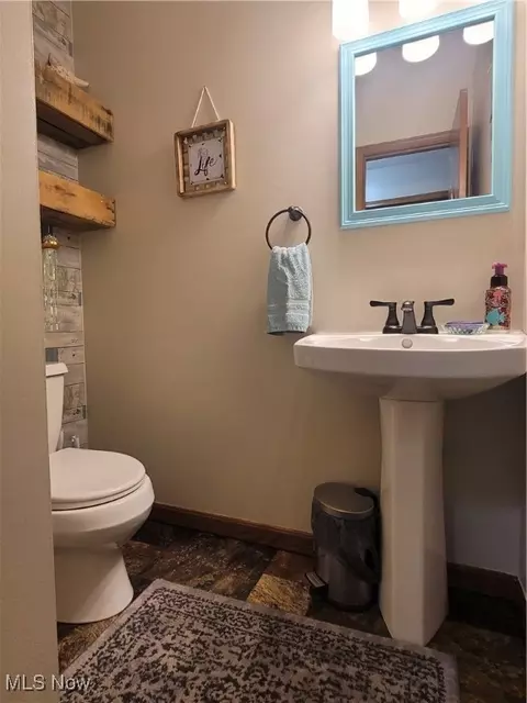 Bath - 212 Taylor Blvd, Lagrange, OH 44050 photo 1 of 5