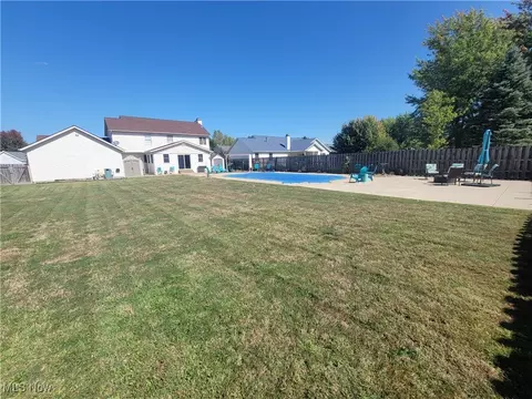 Exterior - 212 Taylor Blvd, Lagrange, OH 44050 photo 6 of 6