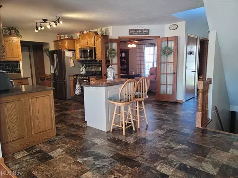 Kitchen - 212 Taylor Blvd, Lagrange, OH 44050 photo 3 of 4