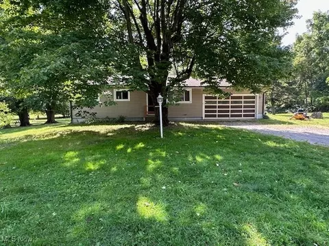 3216 S Ridge Rd W, Ashtabula, OH 44004 photo 2