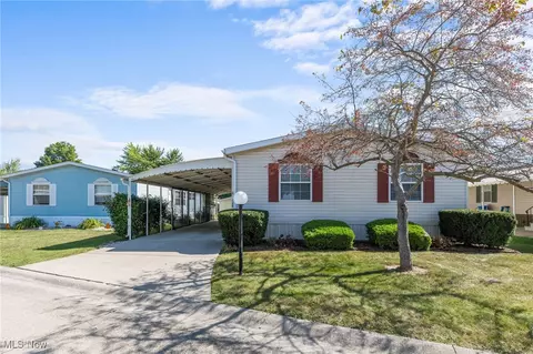 27202 Cook Rd #128, Olmsted Twp, OH 44138