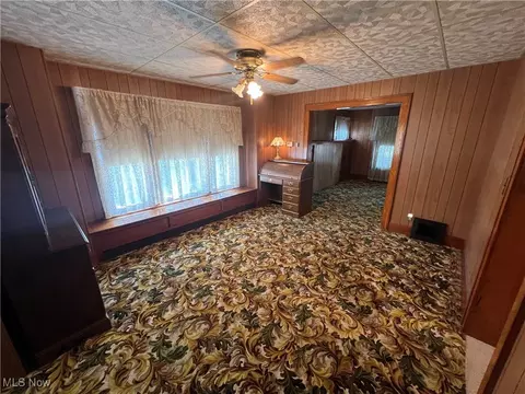 Living - 321 E 10th St, Dover, OH 44622 photo 1 of 6