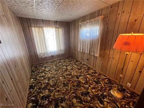 Bedroom - 321 E 10th St, Dover, OH 44622 photo 1 of 10