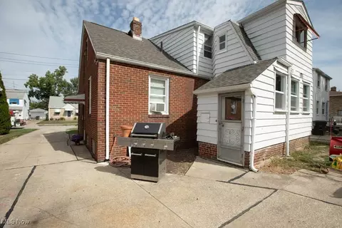 21770 Ivan Ave, Euclid, OH 44123 photo 28