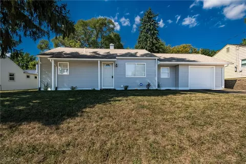 3111 Cromer Ave NW, Canton, OH 44709