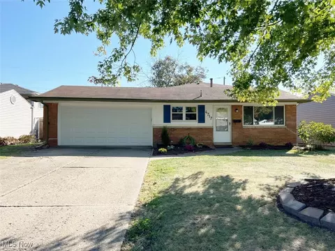 4717 Willow Ave, Lorain, OH 44055