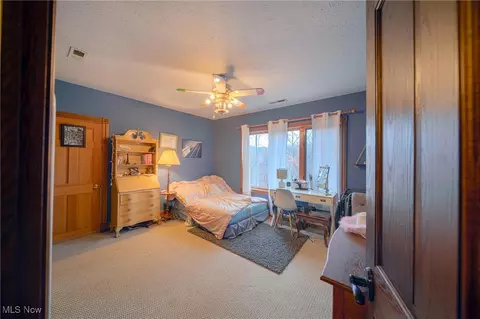 Bedroom - 10000 Wisner Rd, Chardon, OH 44024 photo 4 of 5