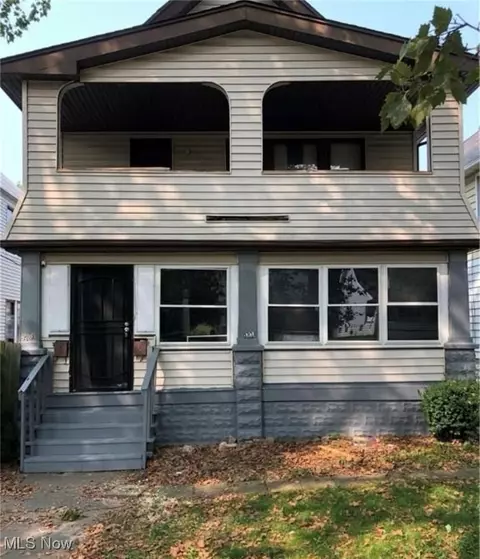 8701 Vineyard Ave, Cleveland, OH 44105